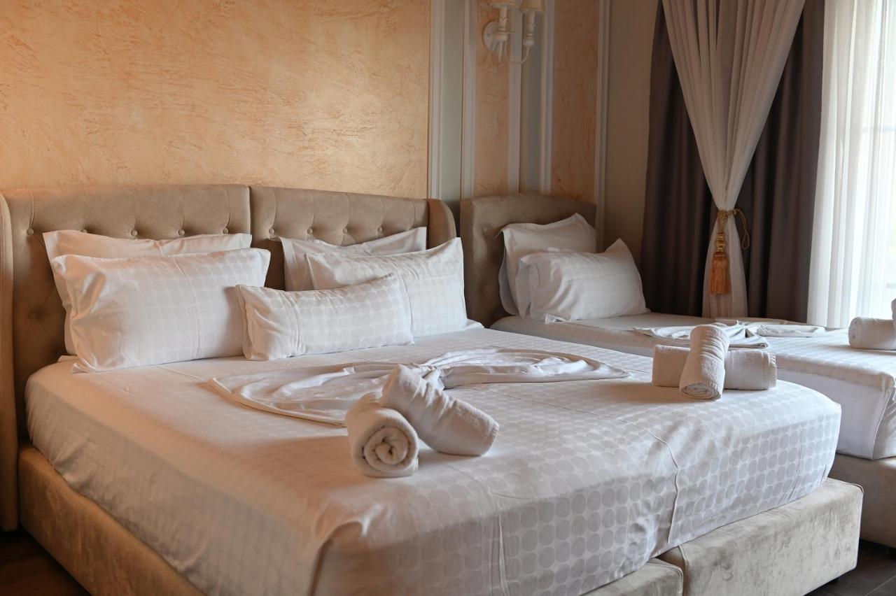 גולם Hotel Onufri מראה חיצוני תמונה
