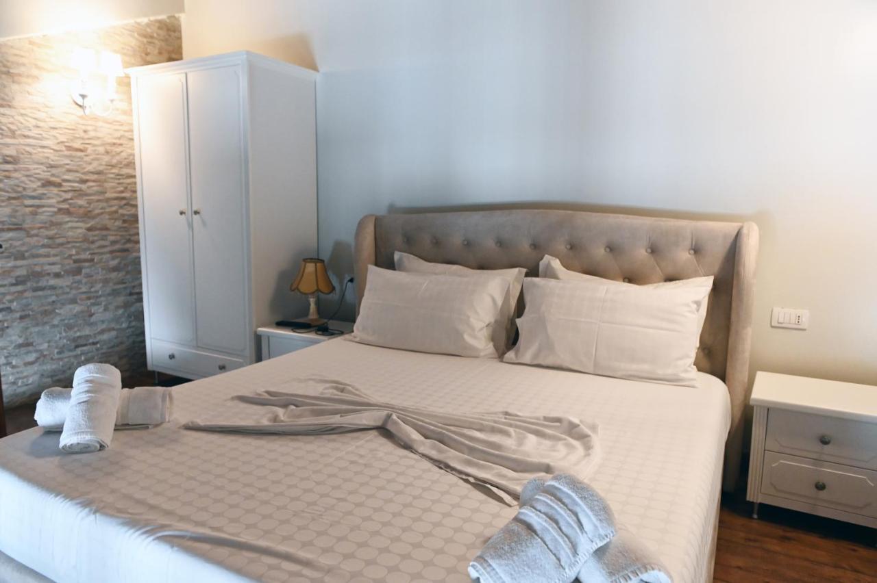 גולם Hotel Onufri מראה חיצוני תמונה