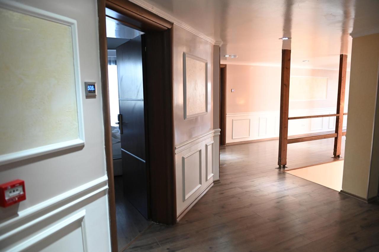 גולם Hotel Onufri מראה חיצוני תמונה